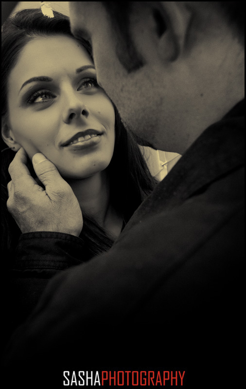 urban engagement session photo