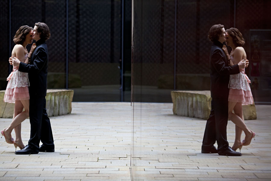 de young museum engagement session