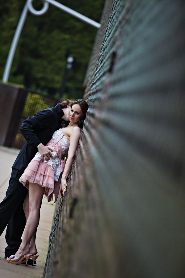 de young museum engagement session