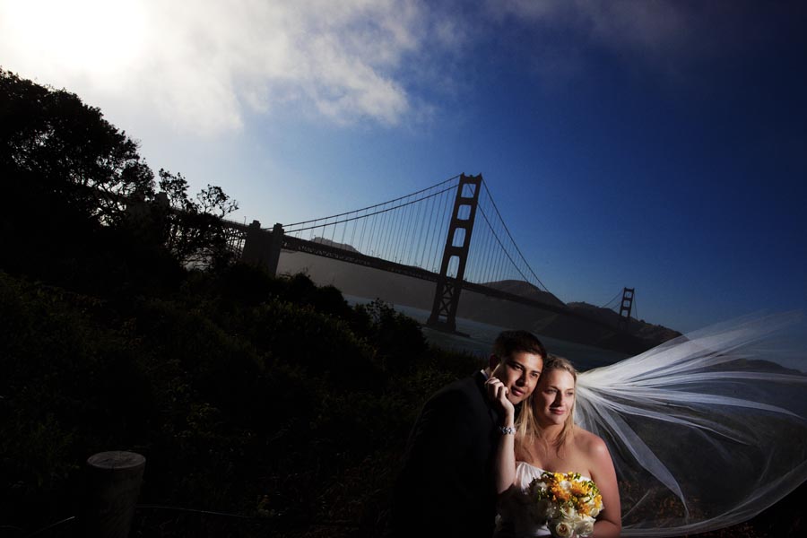 golden gate bridge bride groom