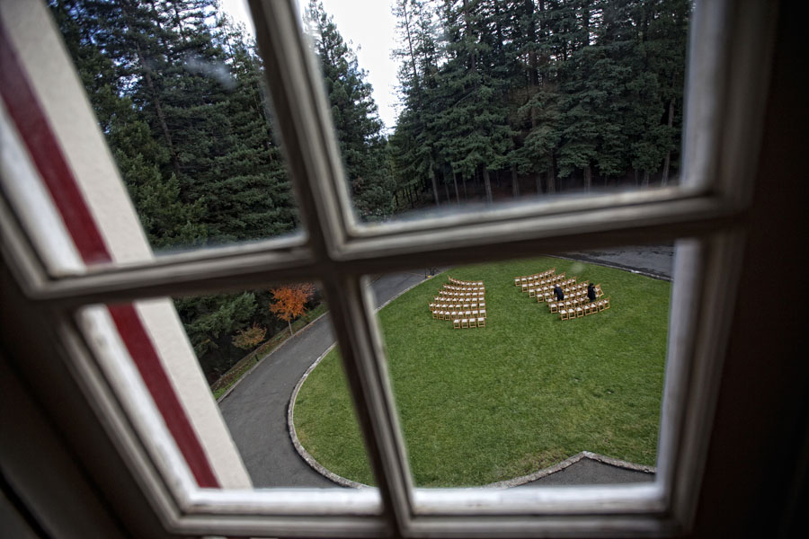 ralston white retreat wedding