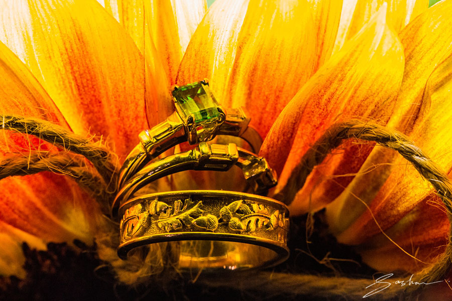emerald engagement ring
