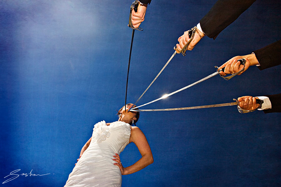 Sasha_Photography_bride-Swords